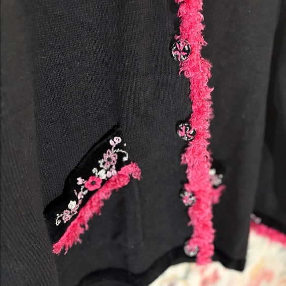 Vintage Storybook Knits Black and Pink Cardigan - Picture 5 of 13
